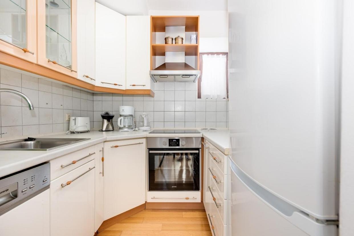 Apartment Anton Punat Kültér fotó